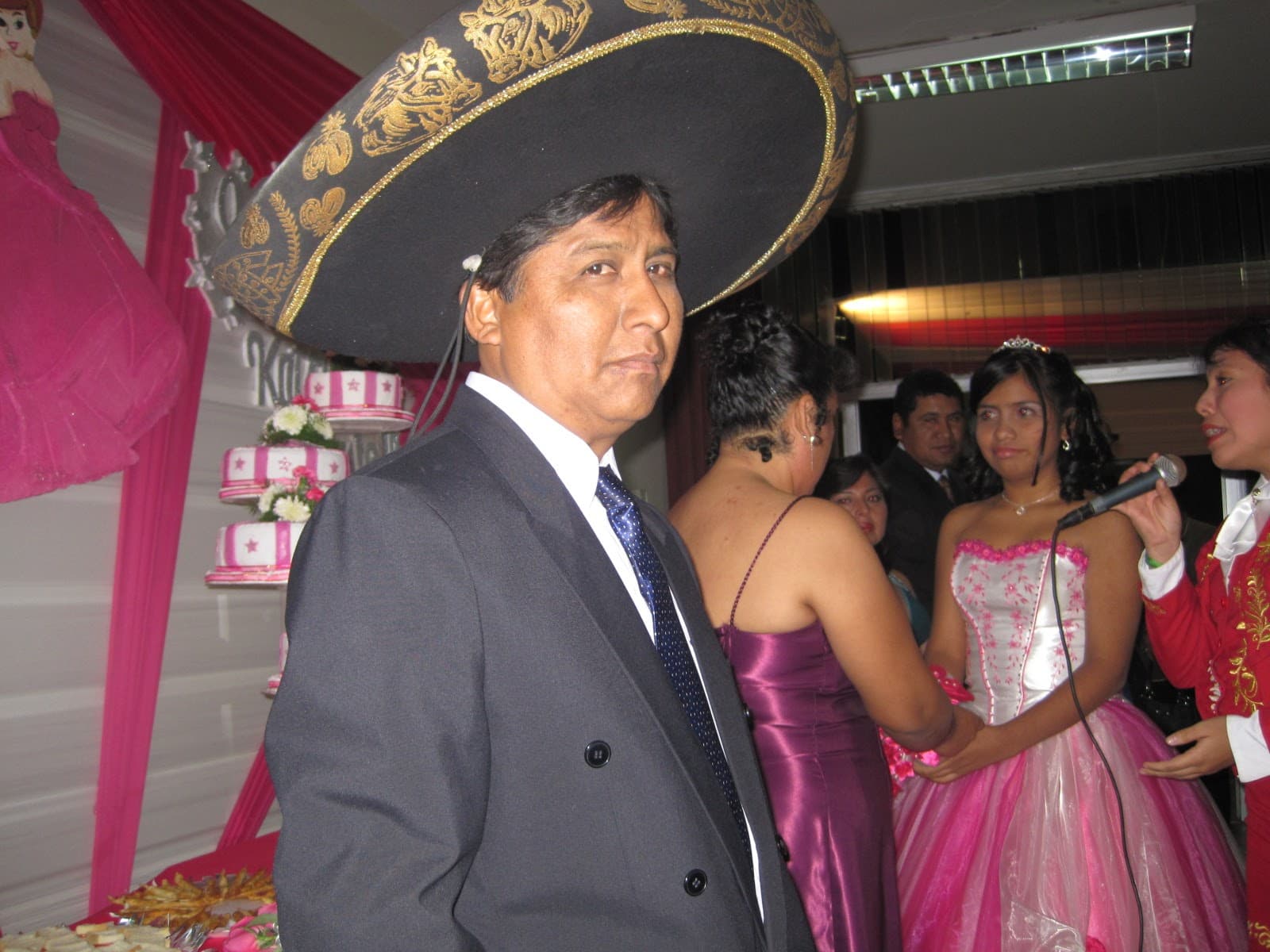 En el quinceañero de su hija