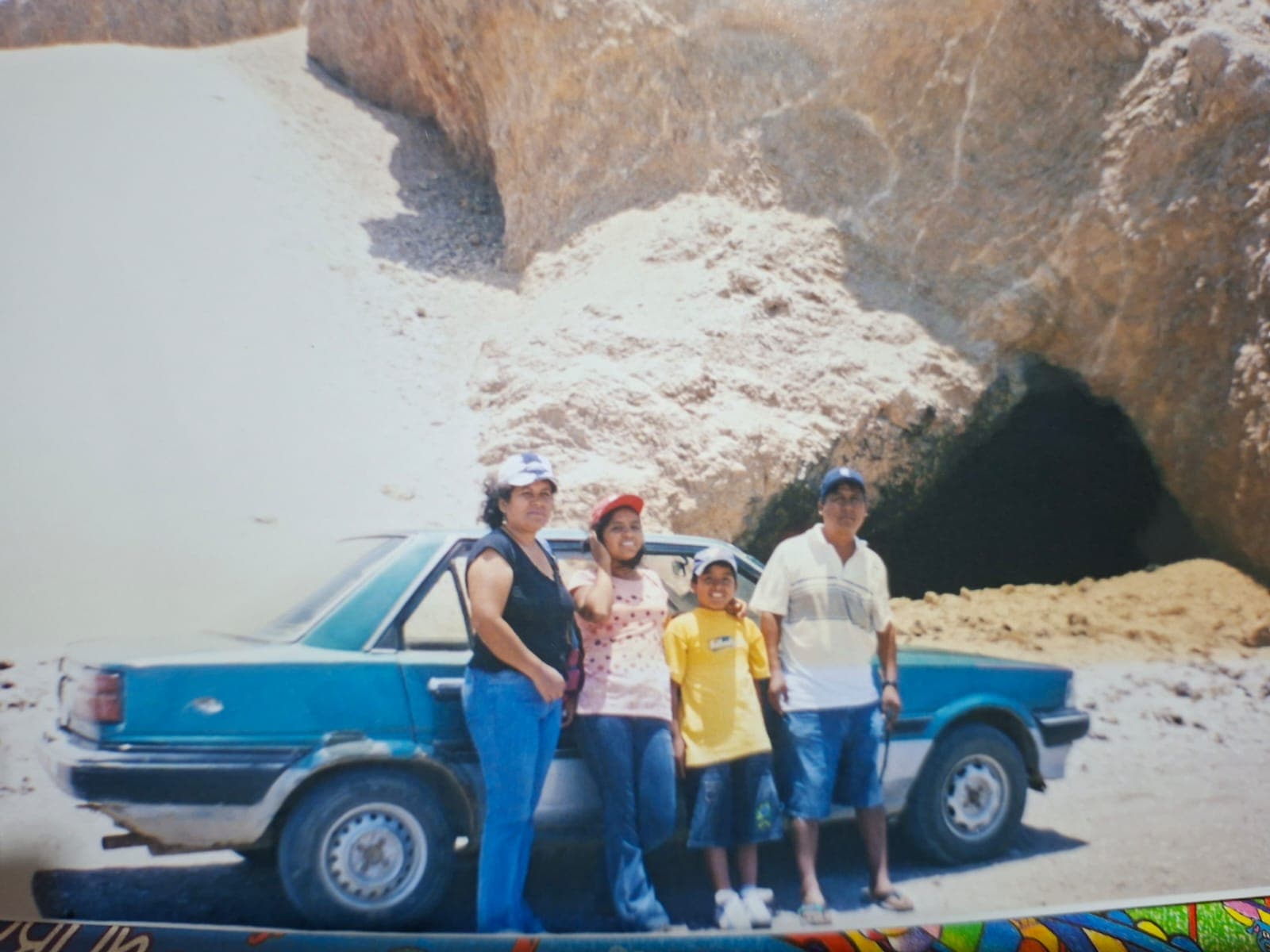 Paseo familiar en el desierto, años atrás